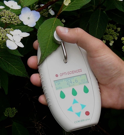 Máy đo diệp lục tố, Chlorophyll Content Meter, Model CCM-200 Plus